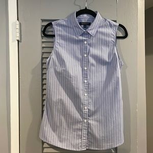 Banana Republic Sleeveless blouse